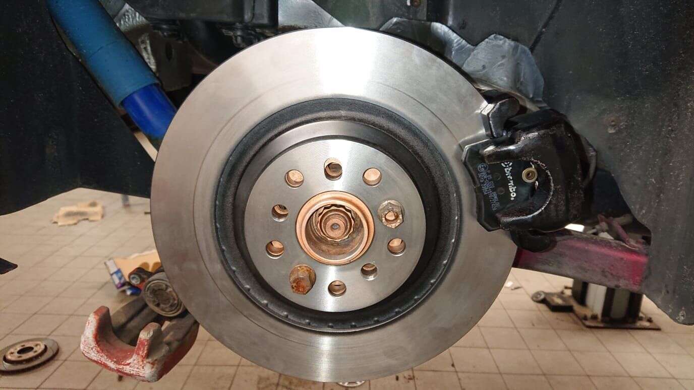 vw-golf-4-bora-vw-polo-6r-wrc-18t-polo-audi-a3-adapter-porsche-cayenne-bremse-bremssattel-hinterachse-887-17