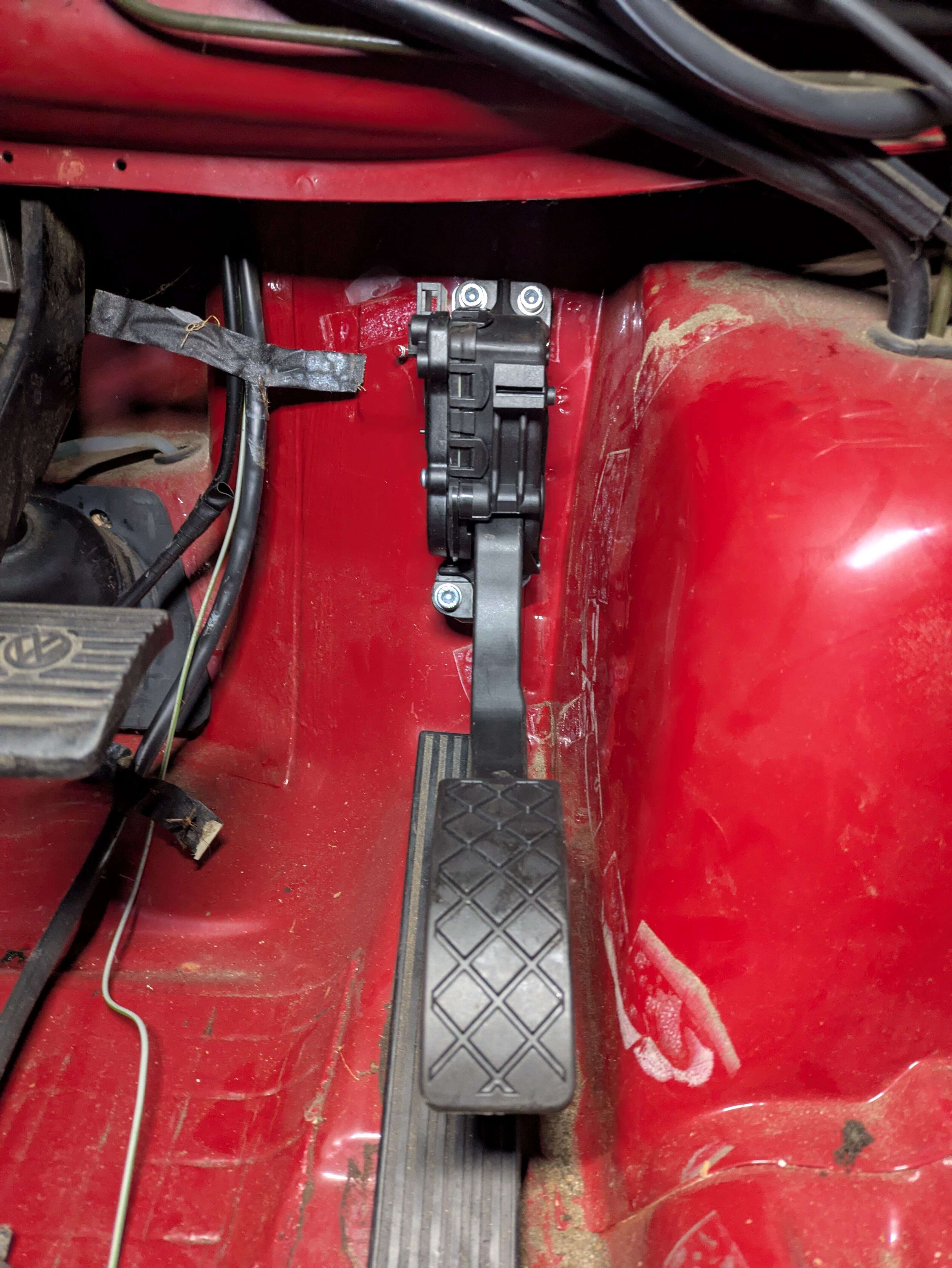 Gaspedaladapter Umbau T3 Bus Kasten Pritsche fr Golf 4 Gaspedal 1J1 721 503J Gaszug Gaspedaladapter Umbau T3 Bus Kasten Pritsche fr Golf 4 Gaspedal 1J1 721 503J Gaszug