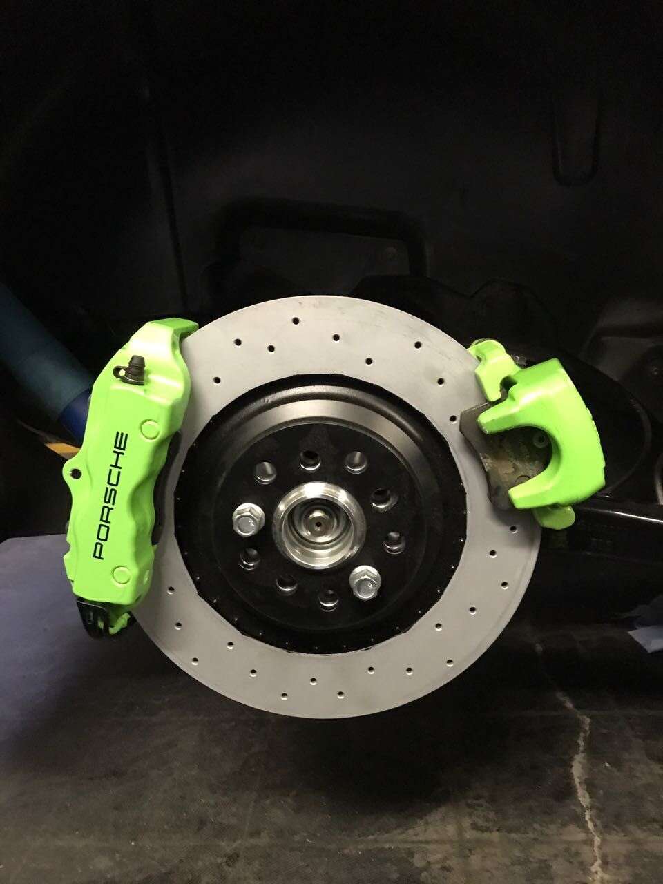 vw-golf-4-bora-vw-polo-6r-wrc-18t-polo-audi-a3-adapter-porsche-cayenne-bremse-bremssattel-hinterachse-887-11