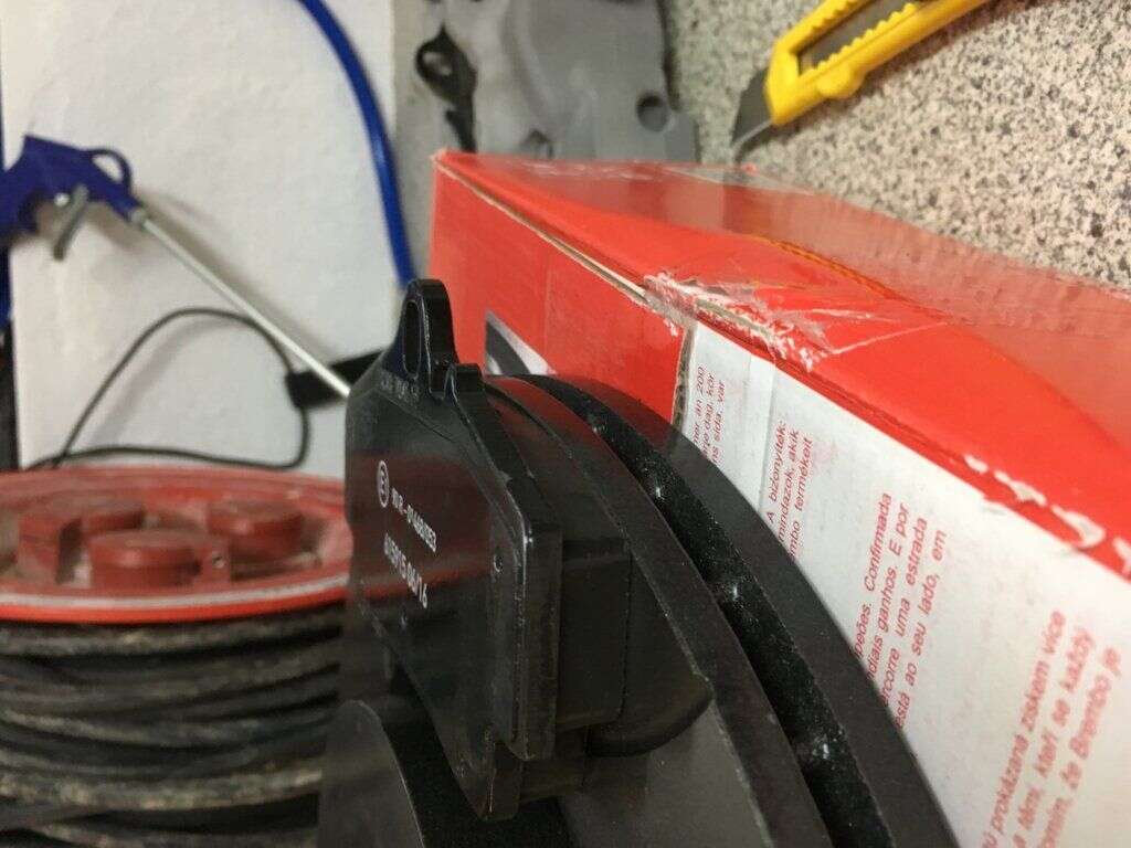 bremsanlagen-kit-vw-golf-corrado-passat-g60-porsche-bremsanlage-bremssattel-adapter-bremse-280x22mm-bremsscheibe---farbe-bremssattel-rot-mit-epytec-logo-413-KIT-RAL3001-8