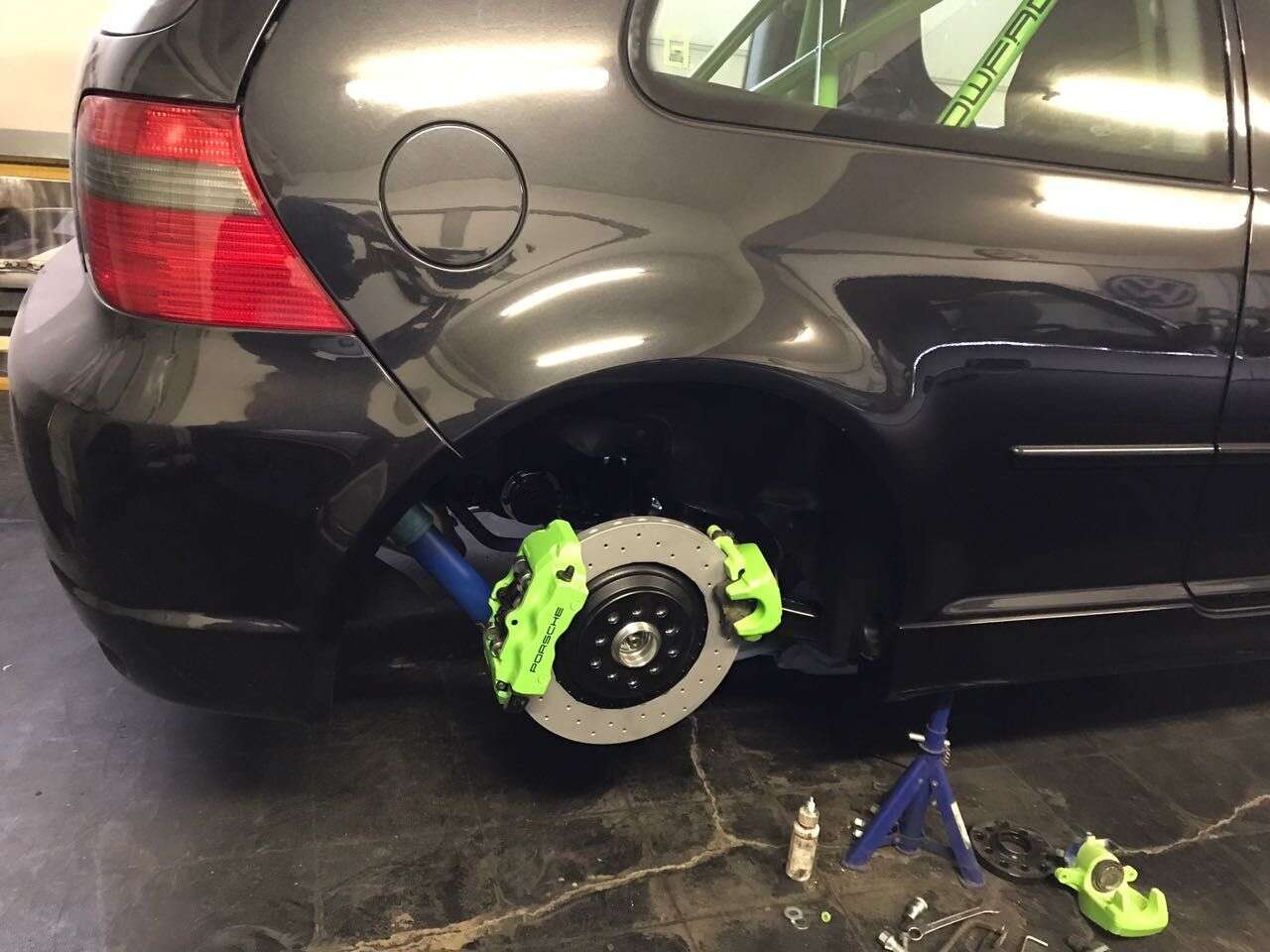 vw-golf-4-bora-vw-polo-6r-wrc-18t-polo-audi-a3-adapter-porsche-cayenne-bremse-bremssattel-hinterachse-887-12
