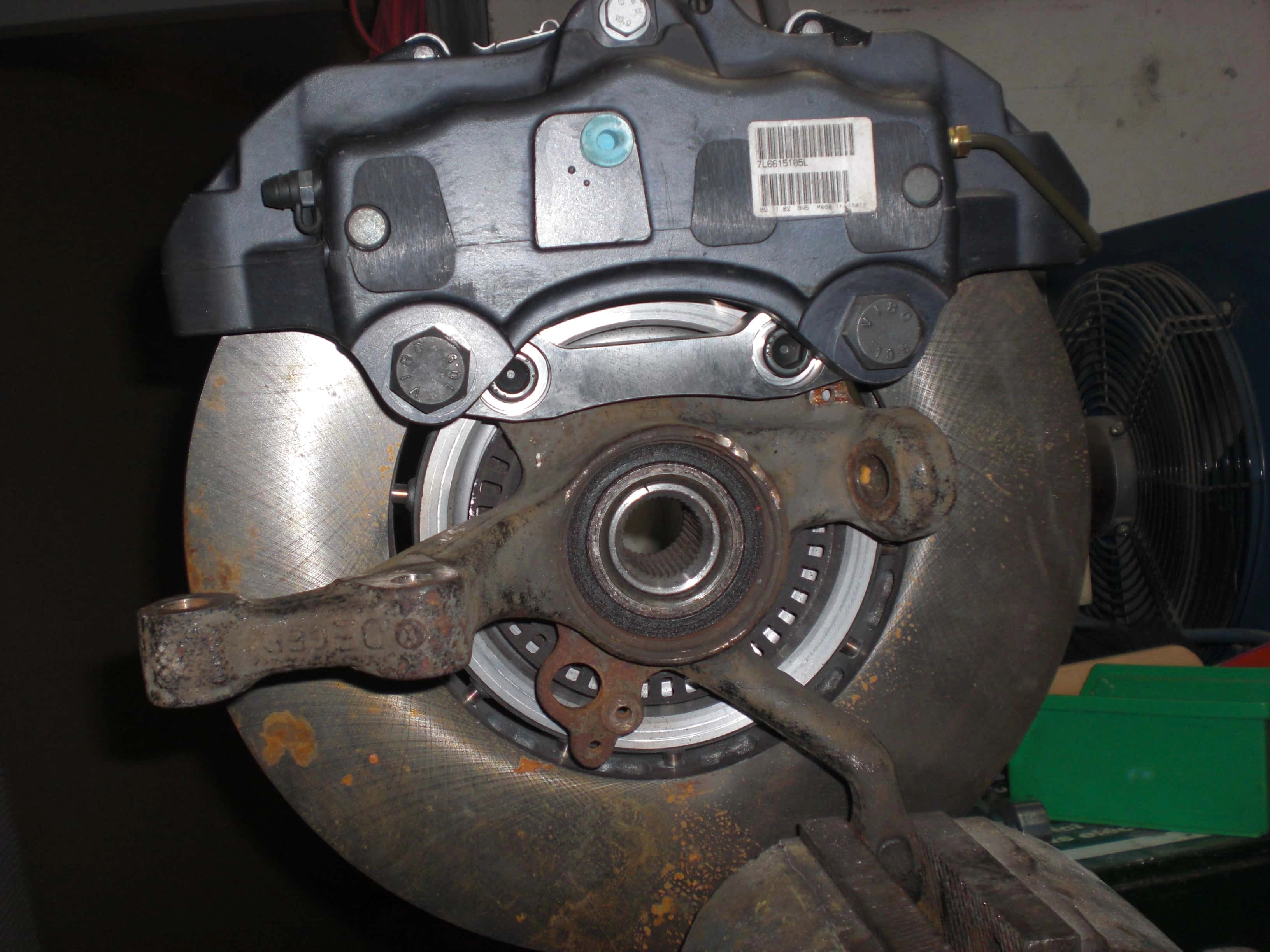 groes-bremsanlagen-kit-vw-golf-3-porsche-vr6-gti-passat-35-16v-zl17-zr17-bremssattel-334x32mm-bremsscheibe---farbe-bremssattel-in-wunschfarbe-lackiert-284-KIT-Wunschfarbe-10