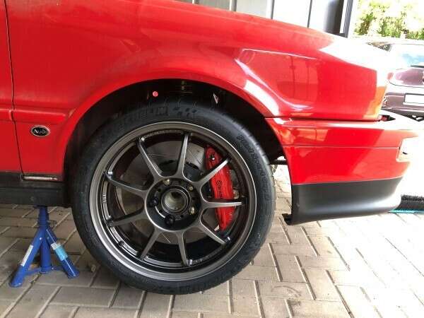 Conversion de l'Audi 80 Avant RS2 en disque de frein Brembo GT 355x34 Conversion de l'Audi 80 Avant RS2 en disque de frein Brembo GT 355x34