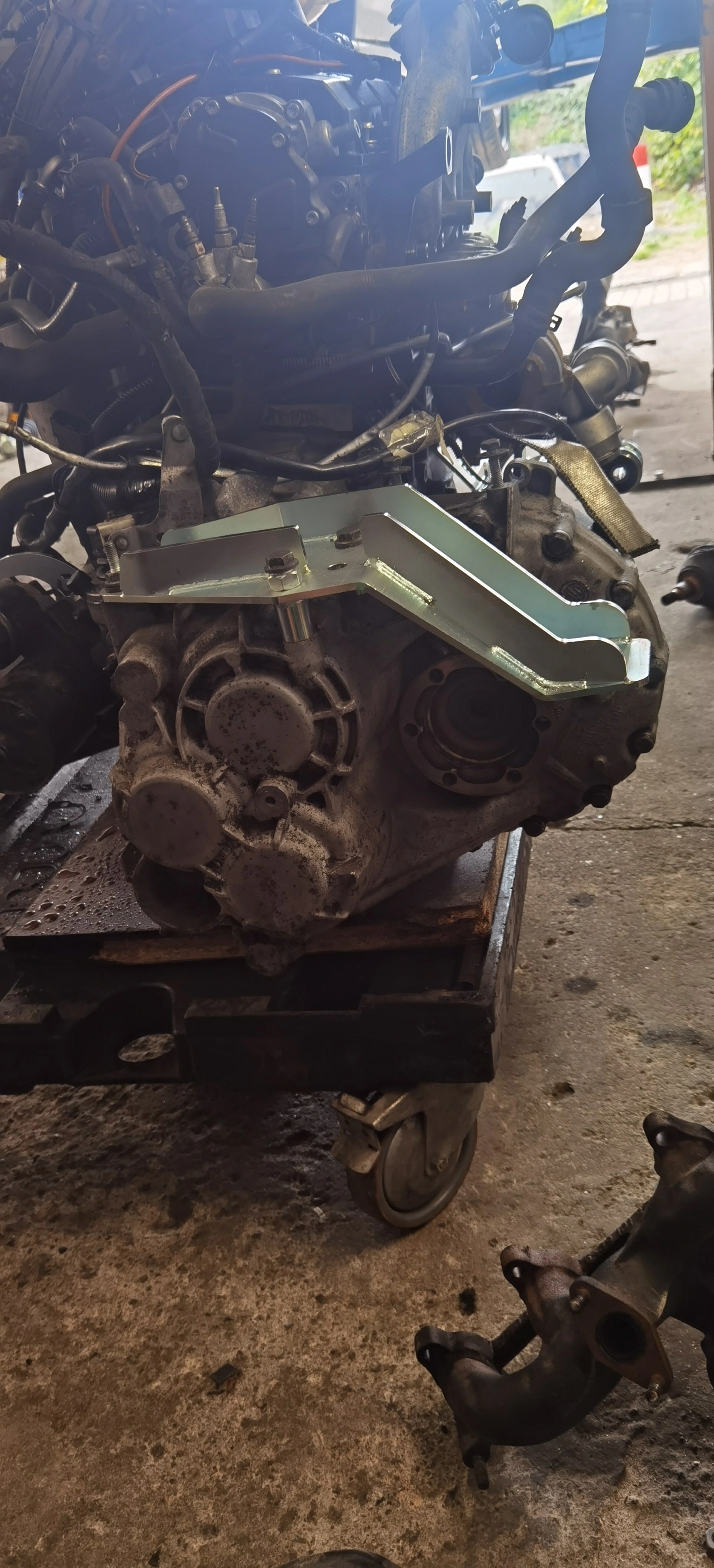 6-gang-getriebehalter-02m-fr-golf-passat-corrado-g60-16v-vr6-getriebe-halter-dxw-drp-dqb-282-8