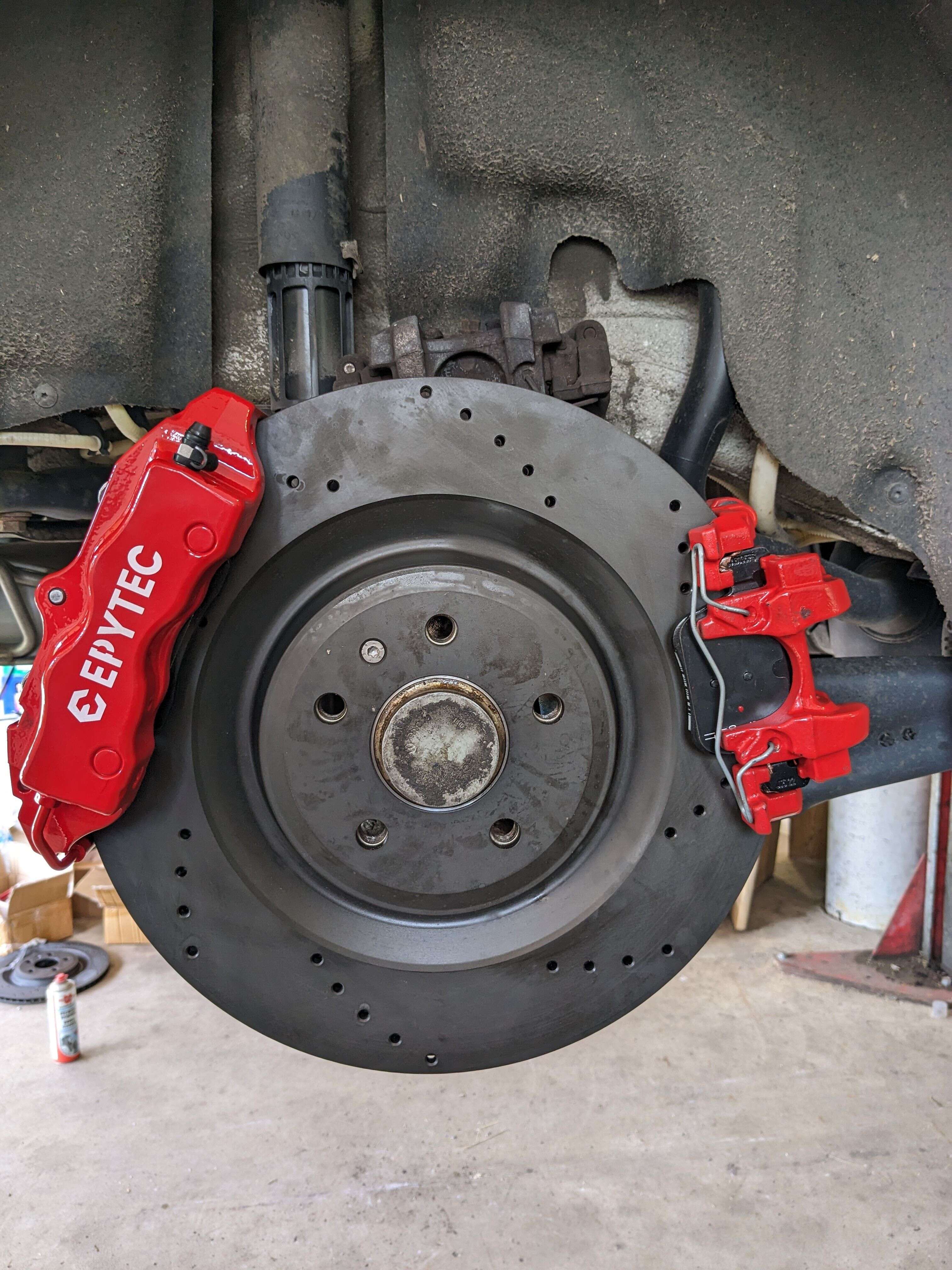 Großes Bremsanlagen KIT Hinterachse Touran Jetta Audi TT Skoda Porsche Cayenne 4-Kolben Sattel VW Golf 7R Handbremssattel 356x22 Bremsscheibe mit Teilegutachten