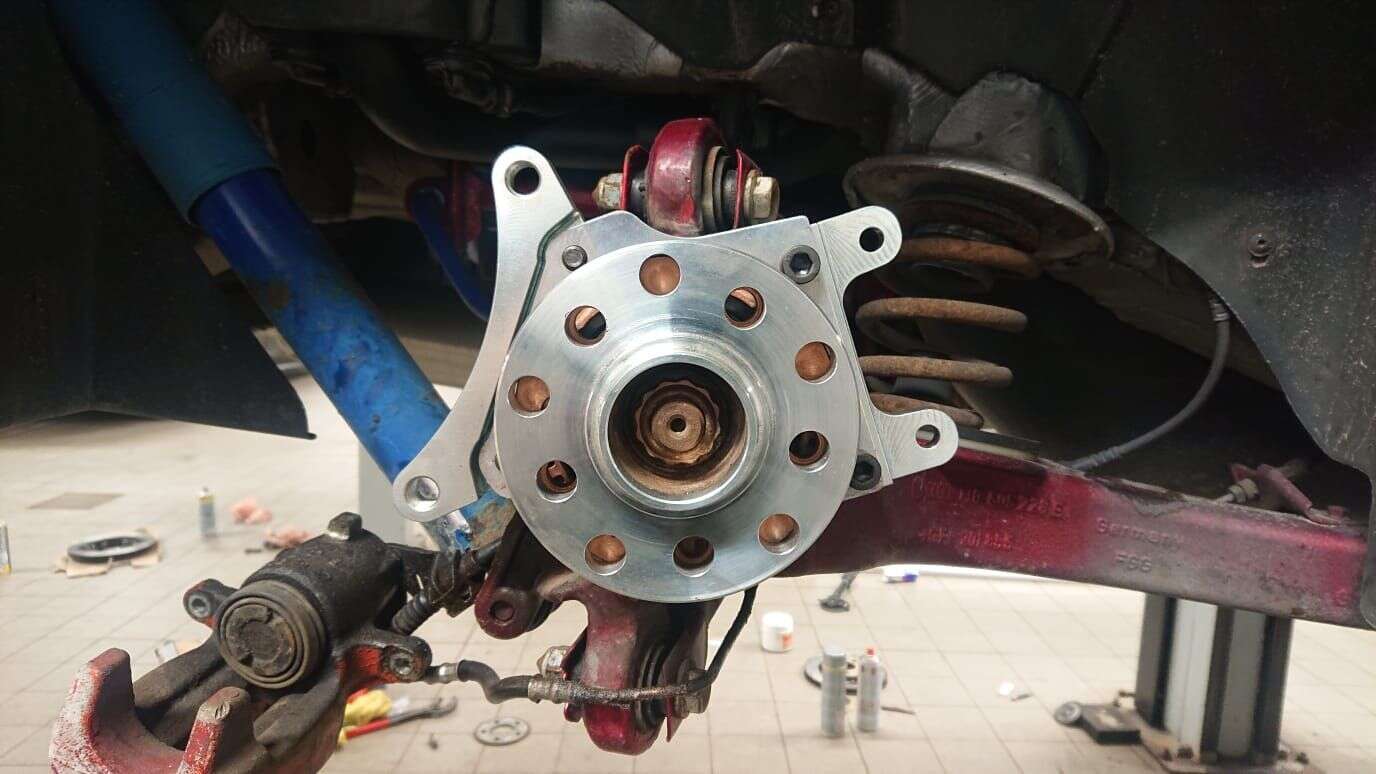 vw-golf-4-bora-vw-polo-6r-wrc-18t-polo-audi-a3-adapter-porsche-cayenne-bremse-bremssattel-hinterachse-887-16