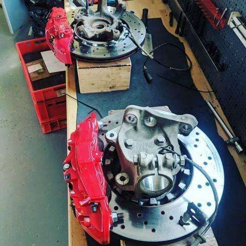 BMW E92 335xDrive transformation complète sur le frein AMG C63 (092789)